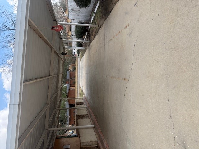600 South Pecan Avenue Luling, TX 78648 - Photo 15 of 18 a view of parking garage
