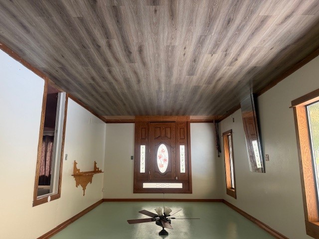 600 South Pecan Avenue Luling, TX 78648 - Photo 4 of 18 wooden floor in an empty room with a window