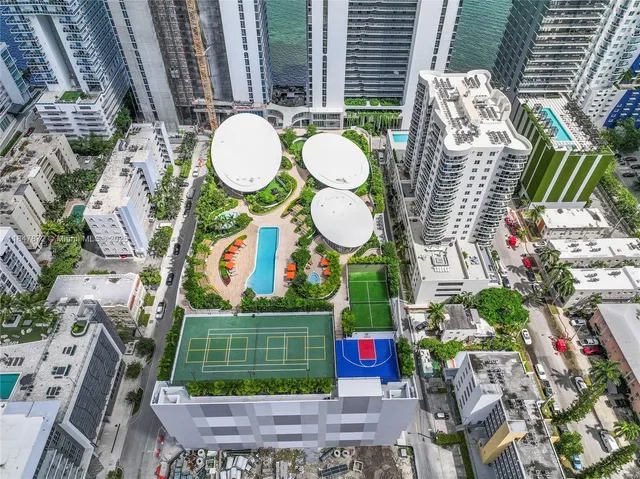 $2,600,000 | 700 Northeast 24th Street, Unit 3502, Miami, FL 33137