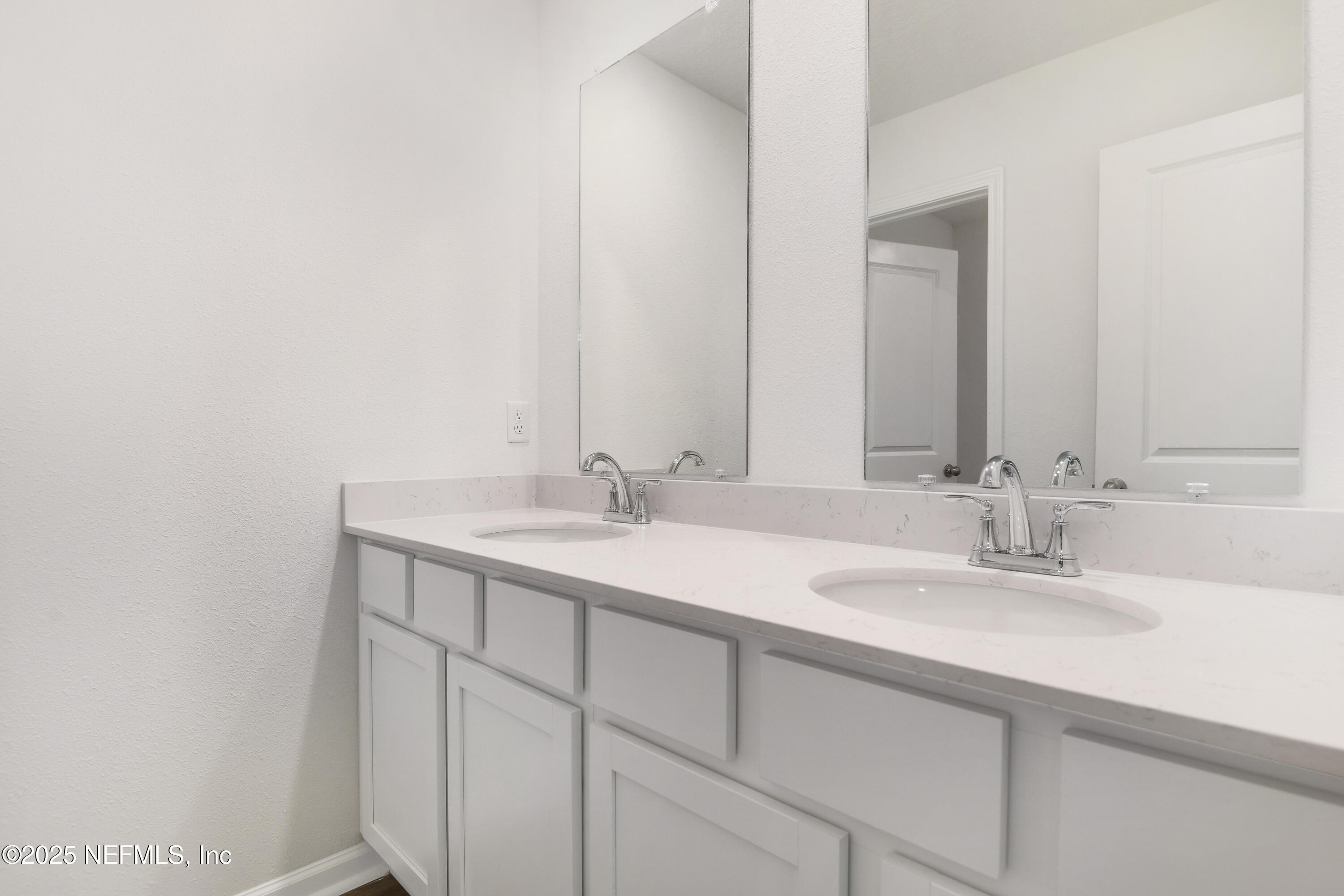 6015 Oracle Road Jacksonville, FL 32205 - Photo 13 of 20 6015 Oracle Court-11