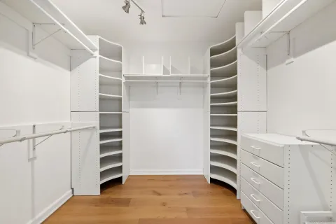 $3,198,000 | 7355 Fay Avenue, La Jolla, CA 92037