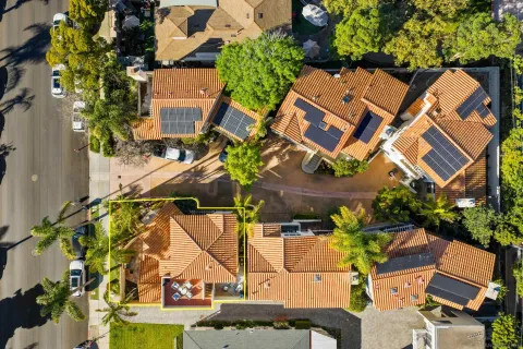 $3,198,000 | 7355 Fay Avenue, La Jolla, CA 92037