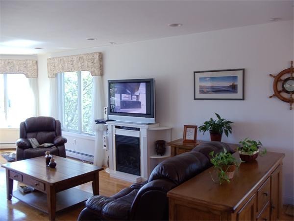 23 A Old County Road, Unit A Gloucester, MA 01930 - Photo 8 of 26 Gallery Image 8