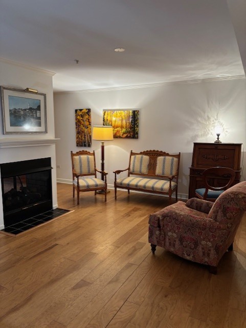 1625 Glenview Road, Unit 103 Glenview, IL 60025 - Photo 5 of 35 Gallery Image 5