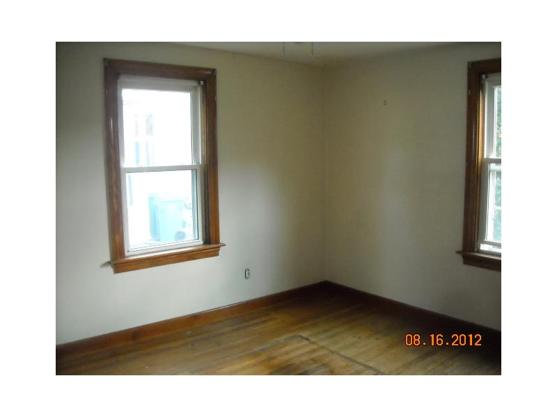 748 Manville Road Woonsocket, RI 02895 - Photo 6 of 13 Dining Room.