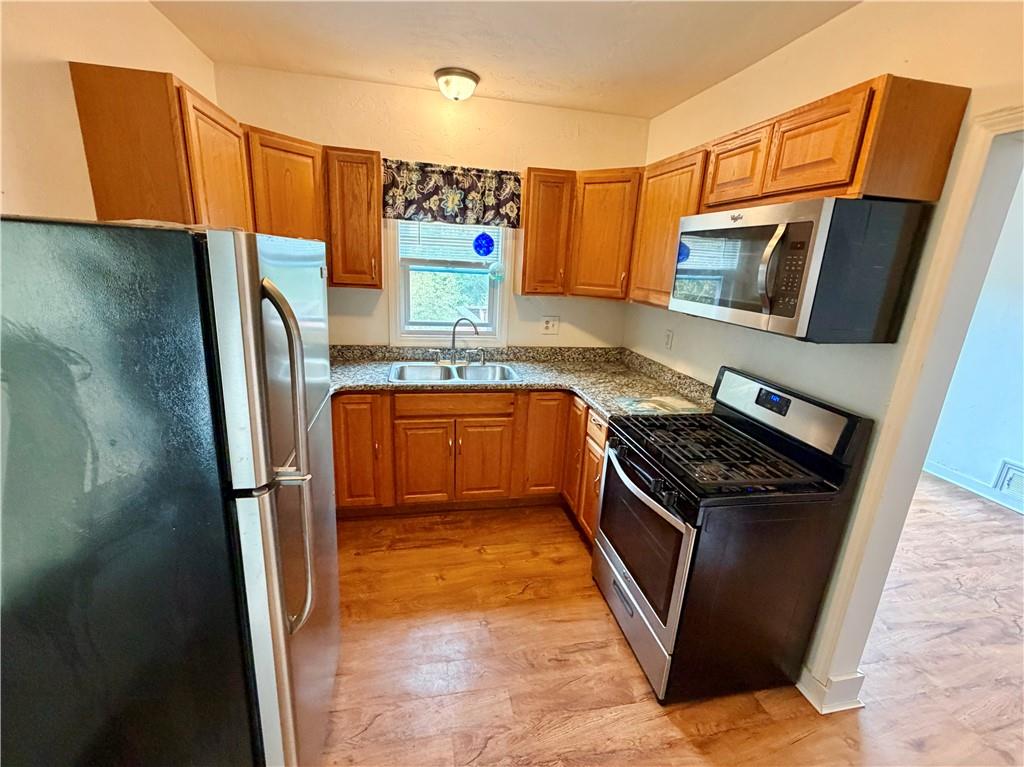 103 Delaware Avenue Uniontown, PA 15401 - Photo 5 of 12