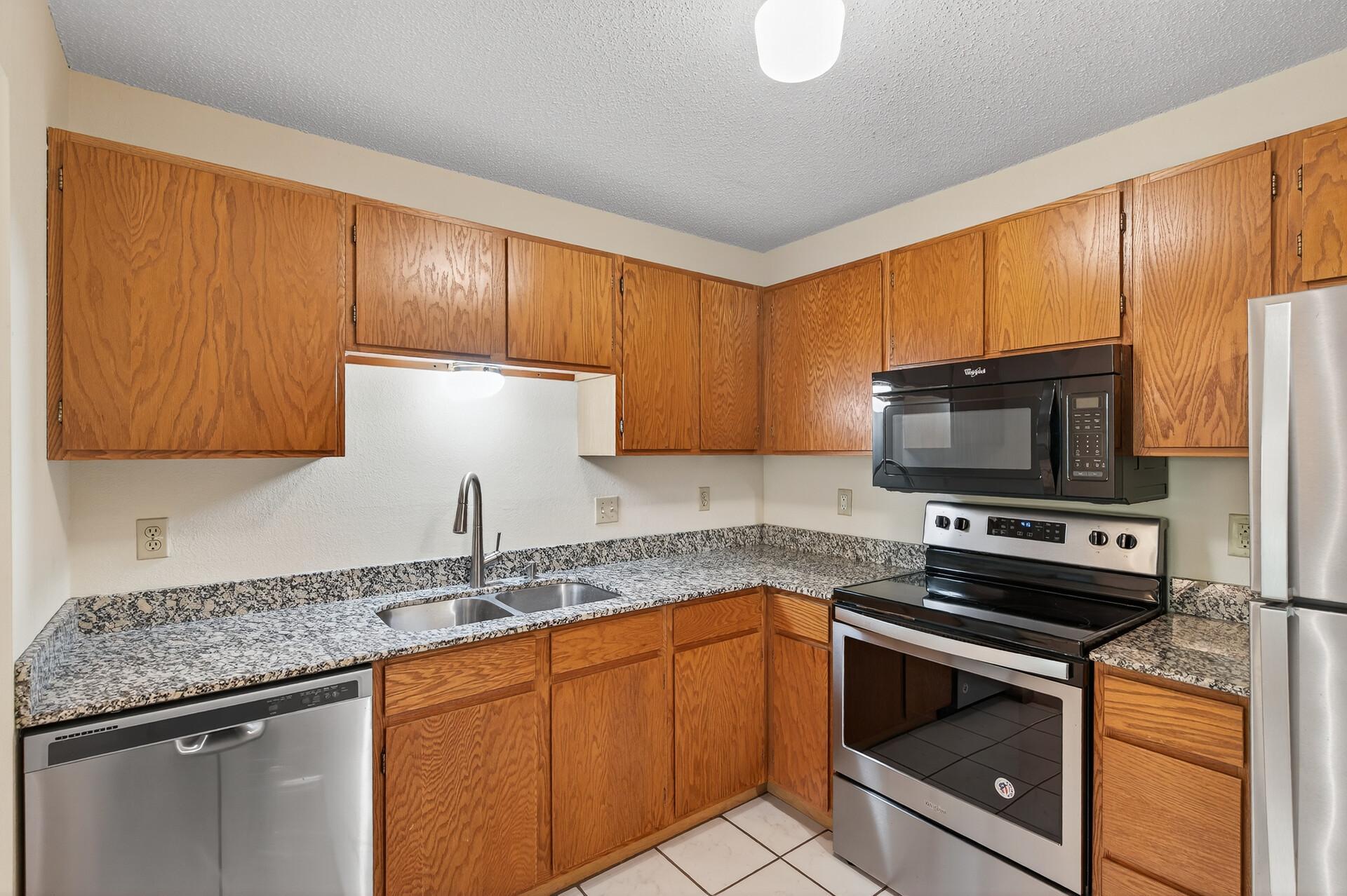 3850 Plymouth Boulevard, Unit 117 Plymouth, MN 55446 - Photo 14 of 53