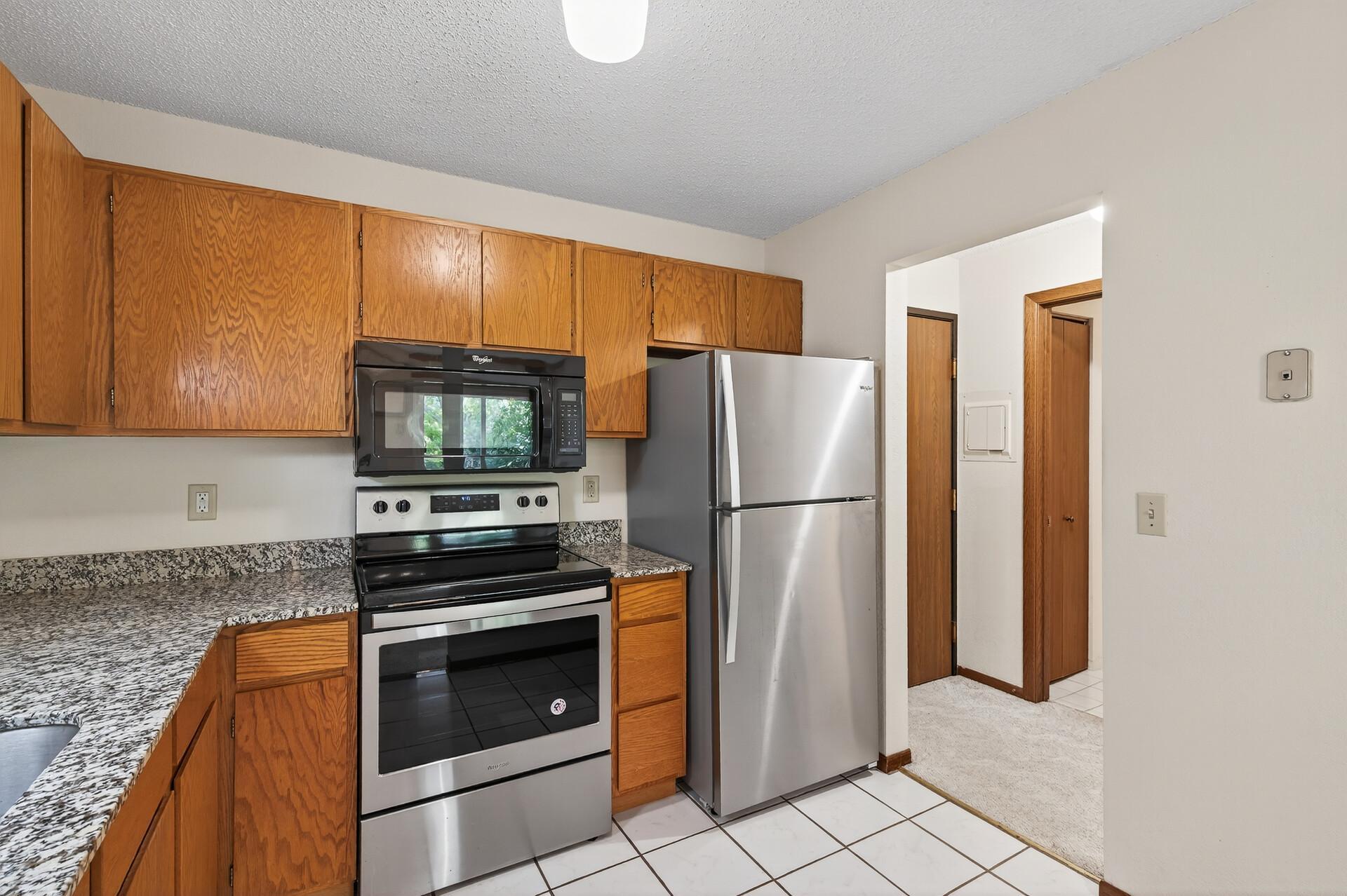 3850 Plymouth Boulevard, Unit 117 Plymouth, MN 55446 - Photo 16 of 53