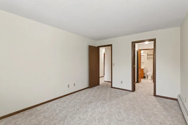$149,900 | 3850 Plymouth Boulevard, Unit 117, Plymouth, MN 55446