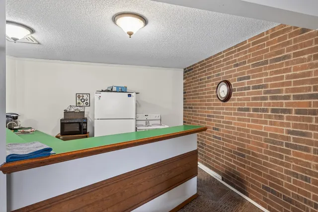 $149,900 | 3850 Plymouth Boulevard, Unit 117, Plymouth, MN 55446