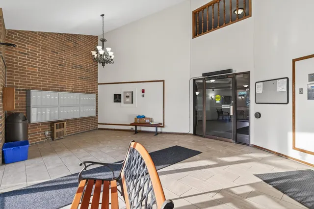 $149,900 | 3850 Plymouth Boulevard, Unit 117, Plymouth, MN 55446