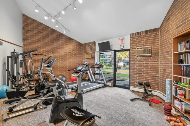 $149,900 | 3850 Plymouth Boulevard, Unit 117, Plymouth, MN 55446