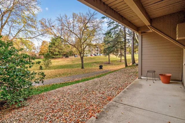 $139,900 | 3850 Plymouth Boulevard, Unit 117, Plymouth, MN 55446