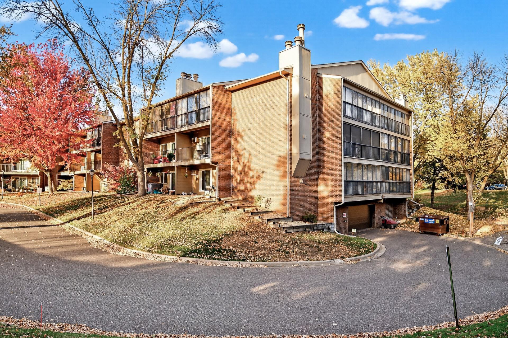 3850 Plymouth Boulevard, Unit 117 Plymouth, MN 55446 - Photo 42 of 53