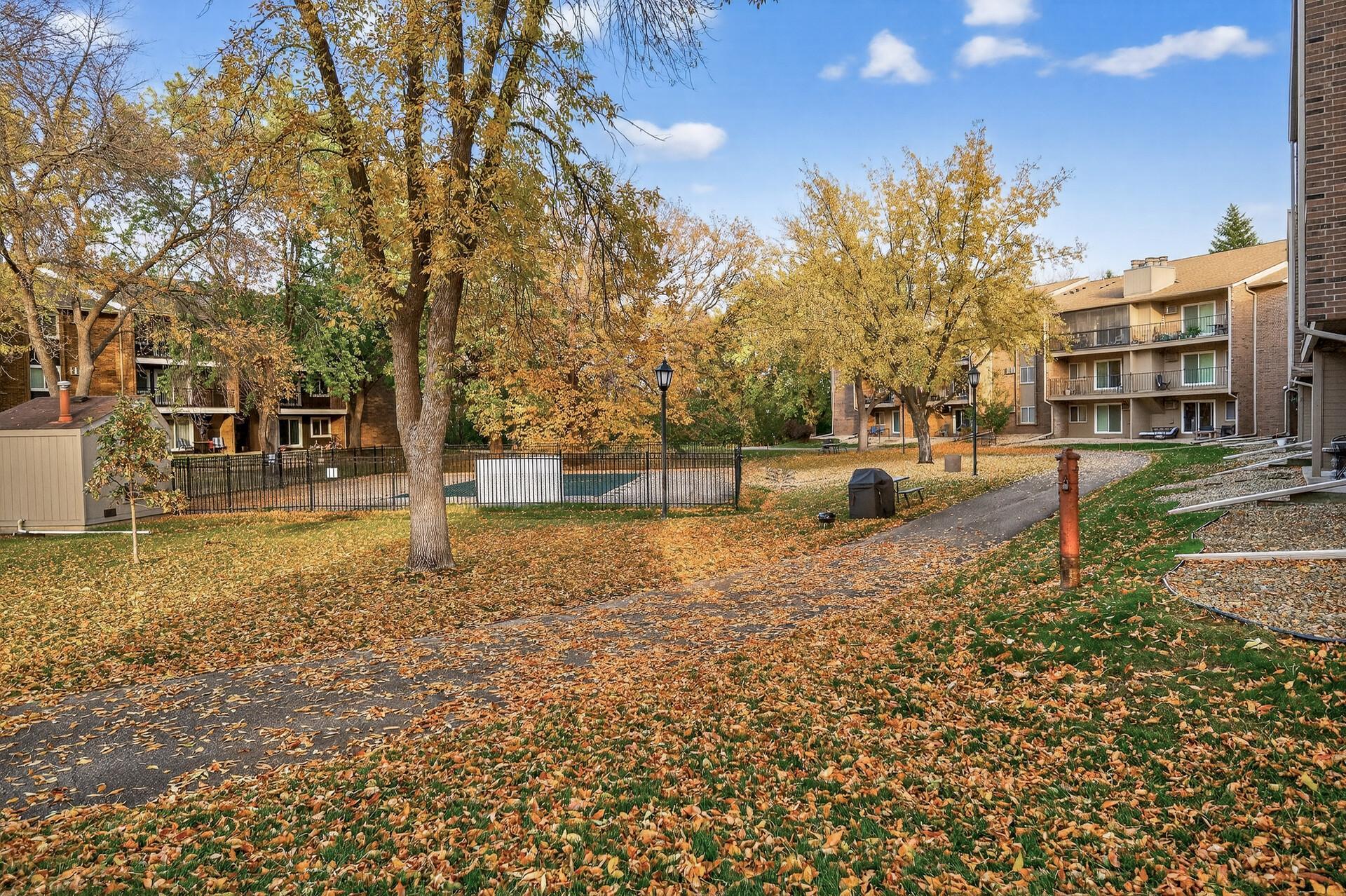 3850 Plymouth Boulevard, Unit 117 Plymouth, MN 55446 - Photo 51 of 53