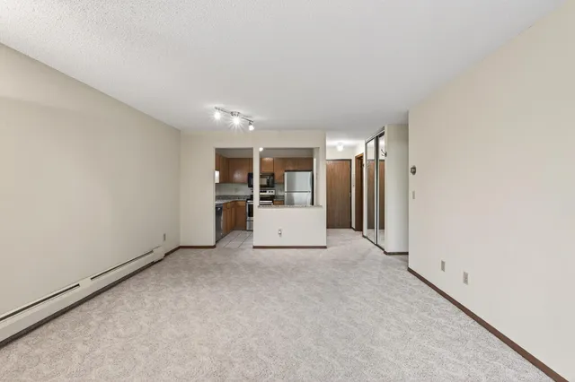 $139,900 | 3850 Plymouth Boulevard, Unit 117, Plymouth, MN 55446