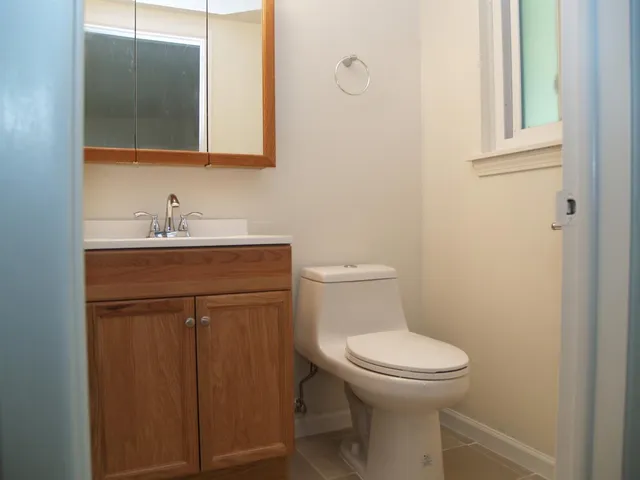 $2,400 | 2339 Pontiac Trail, Ann Arbor, MI 48105