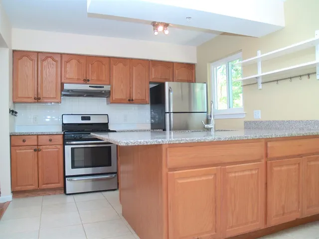 $2,400 | 2339 Pontiac Trail, Ann Arbor, MI 48105