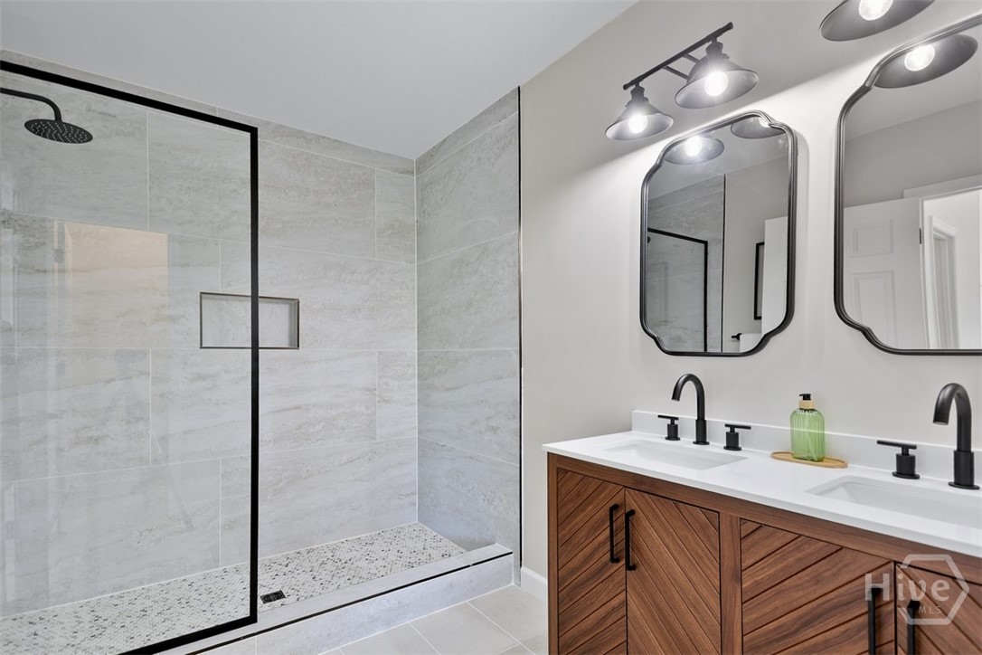 98 Picket Row Savannah, GA 31410 - Photo 14 of 34