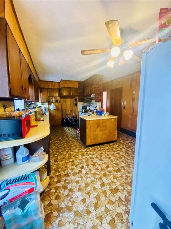 19 Sisson Street Pawtucket, RI 02860 - Photo 8 of 29 First Floor Kitchen