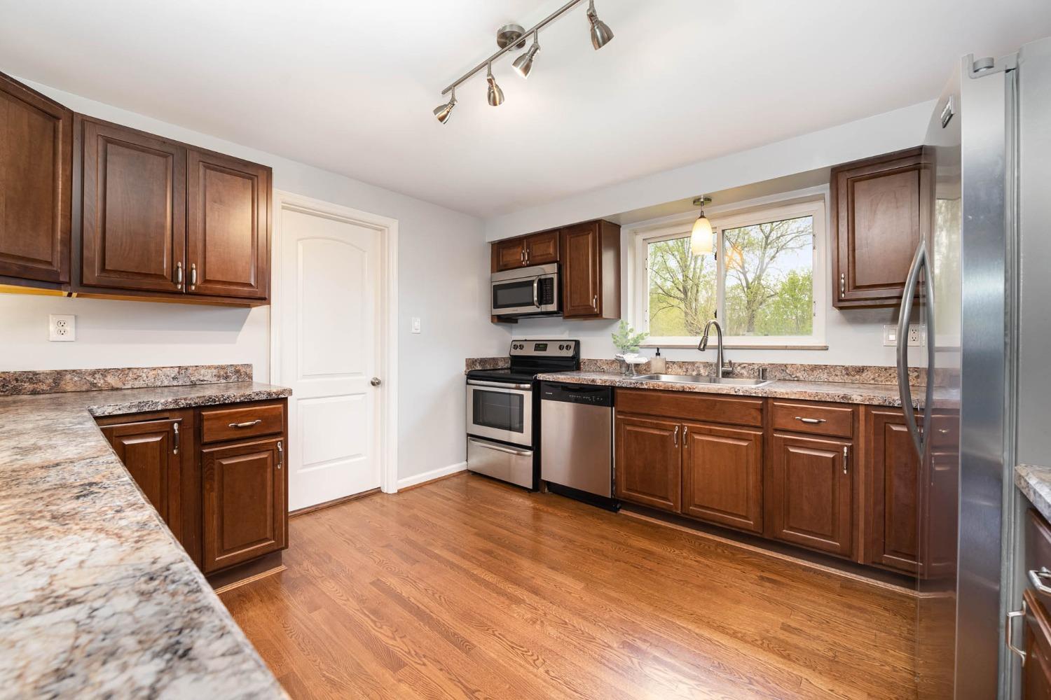 428 Kings Mills Road Mason, OH 45040 - Photo 8 of 24