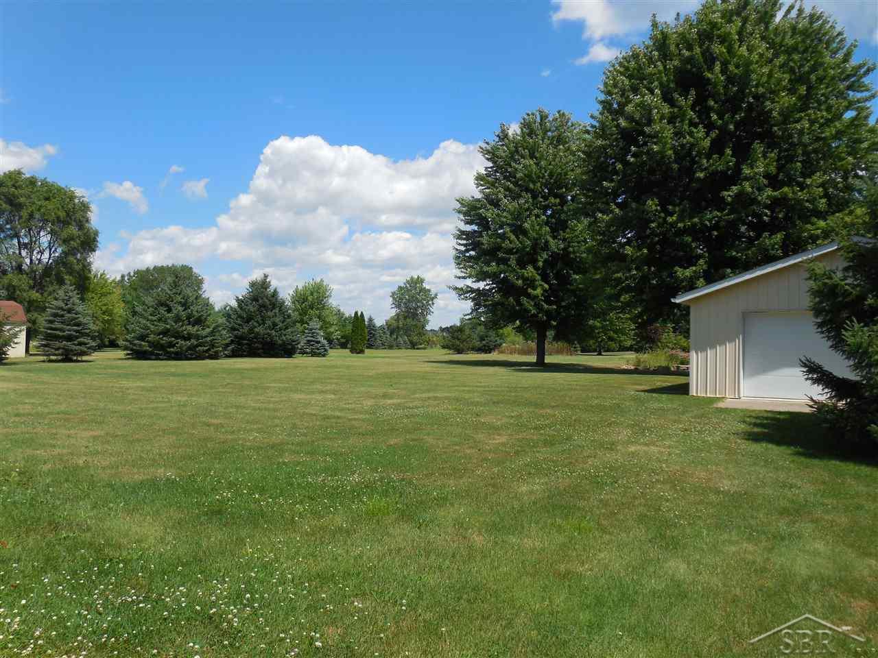 8241 South Beyer Road Birch Run, MI 48415 - Photo 38 of 53 31298476-37.JPG