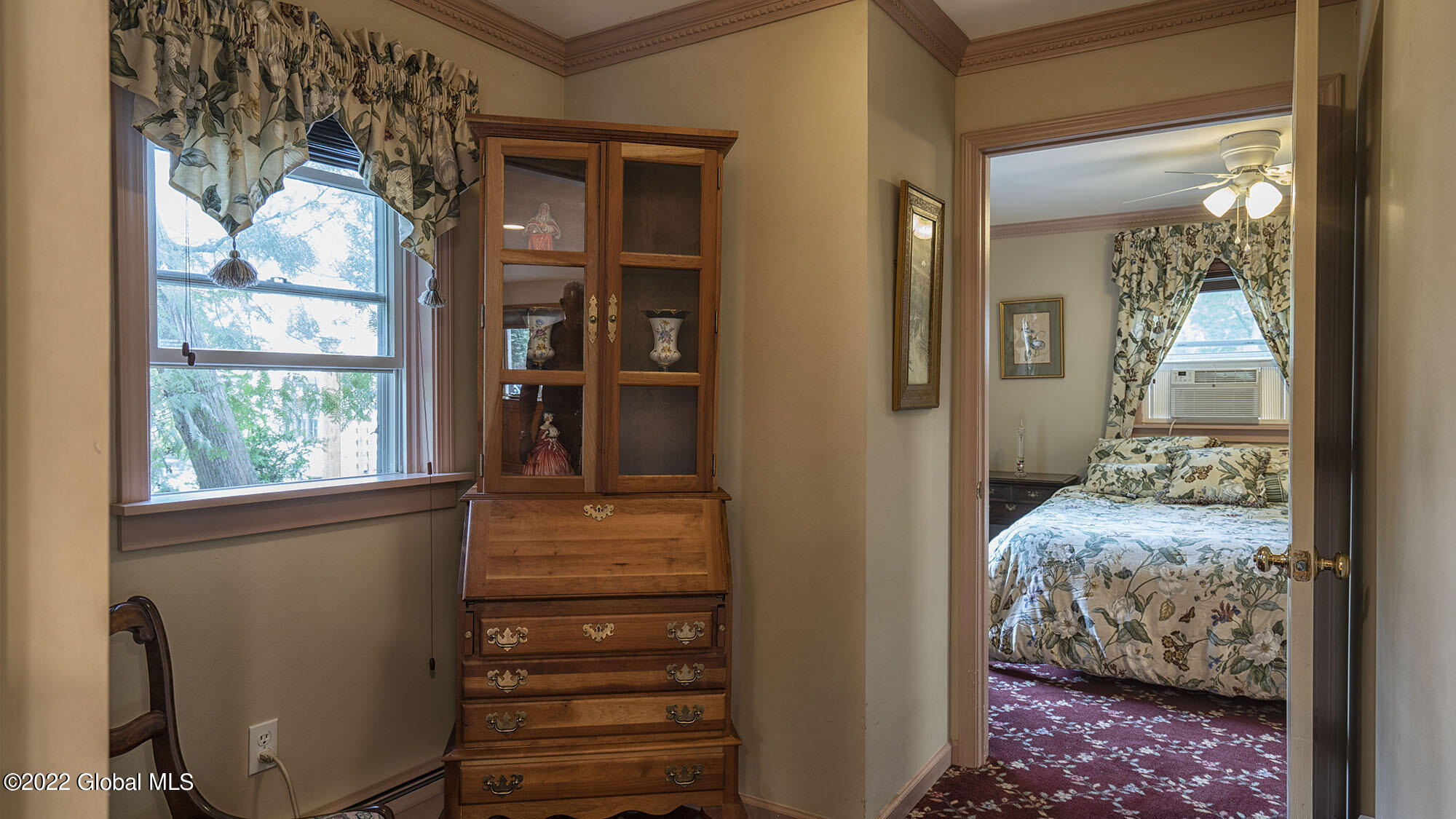 41 Horicon Avenue, Unit R Glens Falls, NY 12801 - Photo 9 of 21 DSC04821 (edited) copy_sm