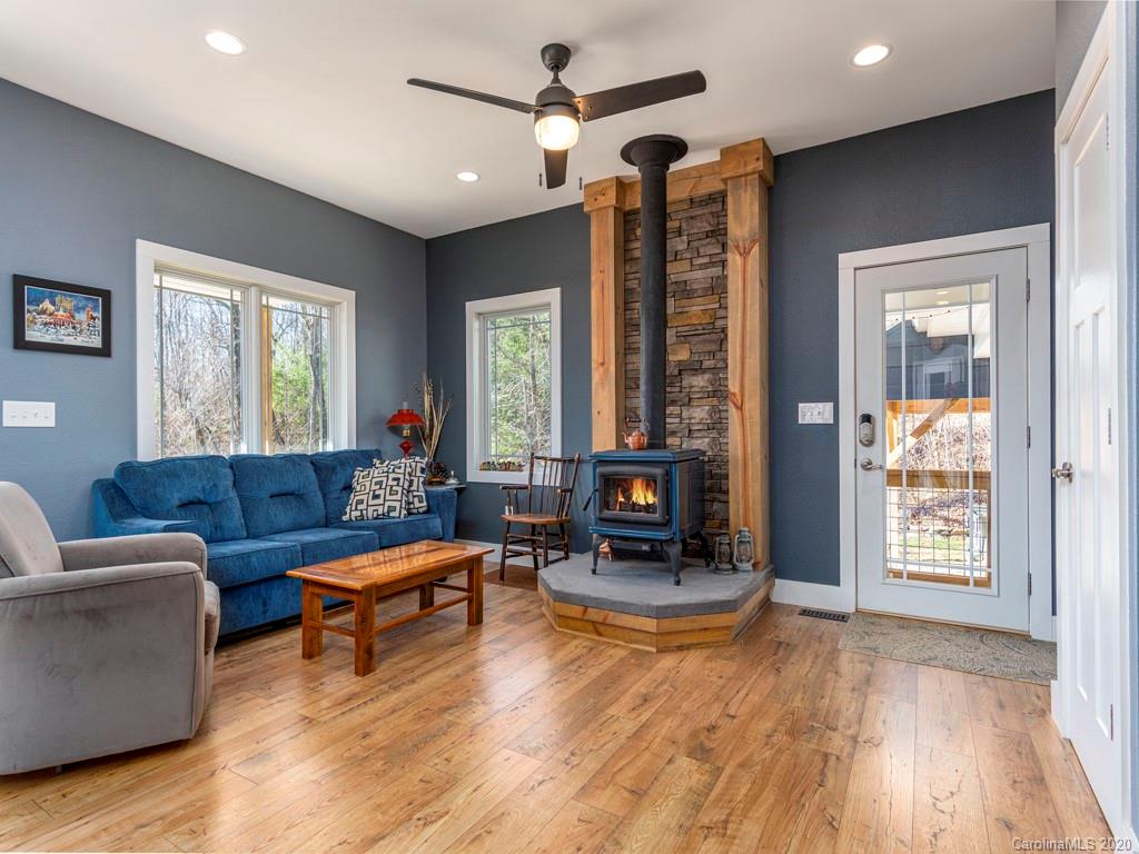 115 Porters Ridge Canton, NC 28716 - Photo 4 of 26