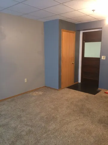 $925 | 109 East Luverne Street, Unit 214, Luverne, MN 56156