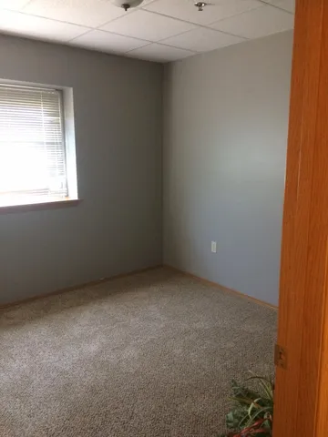 $925 | 109 East Luverne Street, Unit 214, Luverne, MN 56156