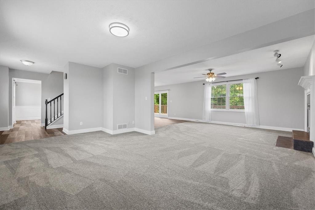 3251 Grandview Road Ellwood City, PA 16117 - Photo 12 of 41