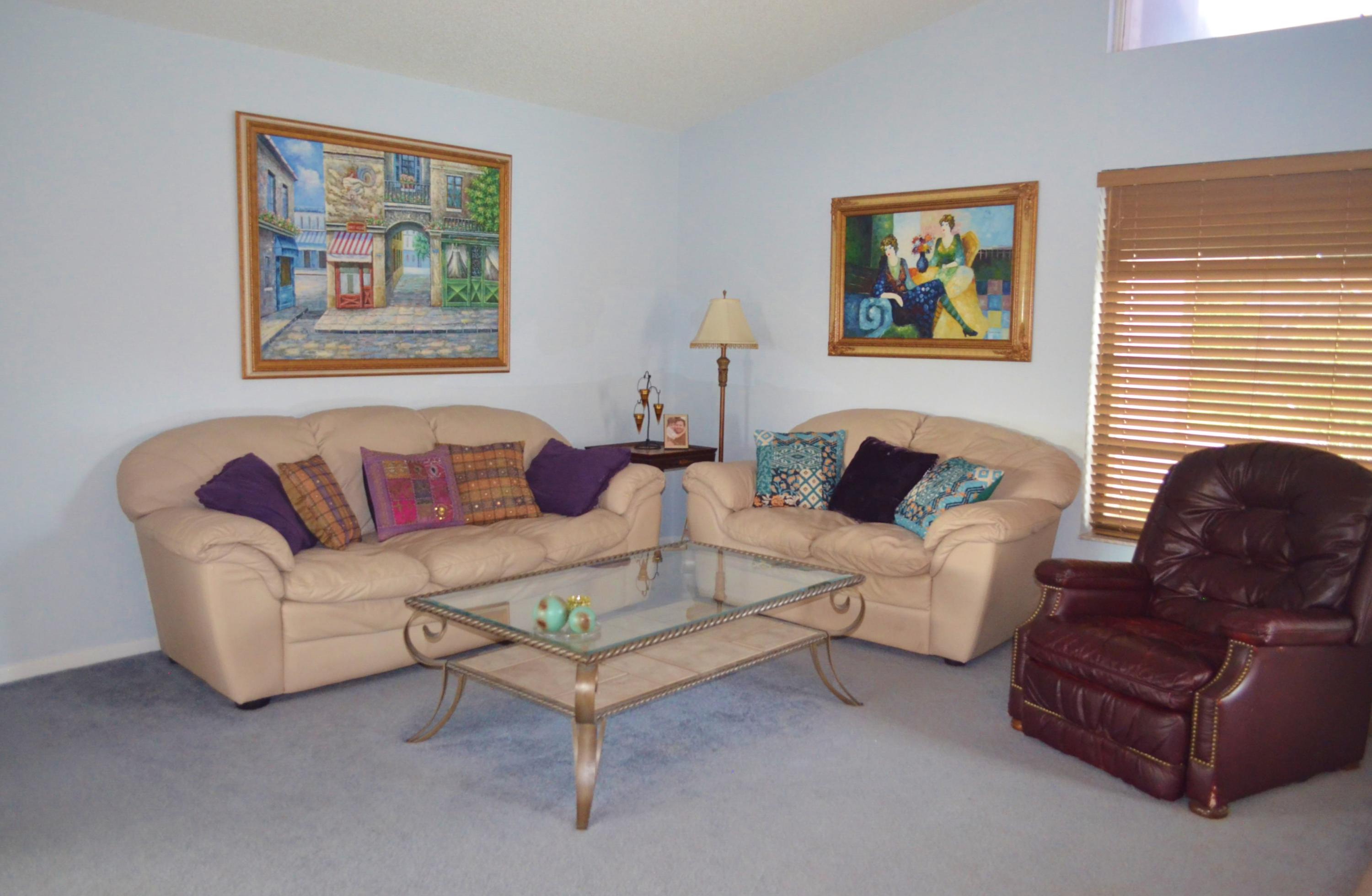 21518 Summertrace Circle Boca Raton, FL 33428 - Photo 4 of 28 Living Room