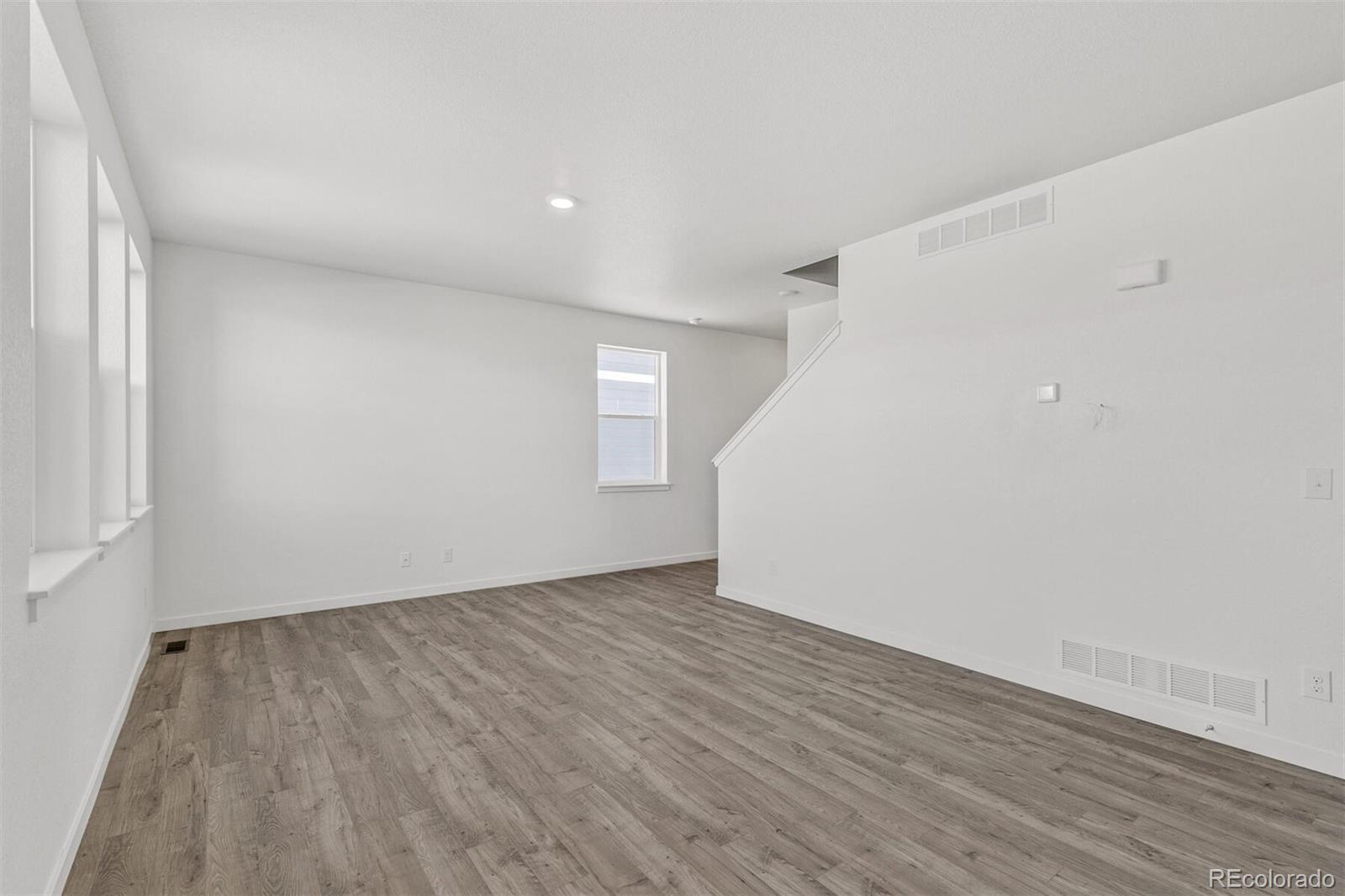 17826 Dandy Brush Drive Parker, CO 80134 - Photo 5 of 27