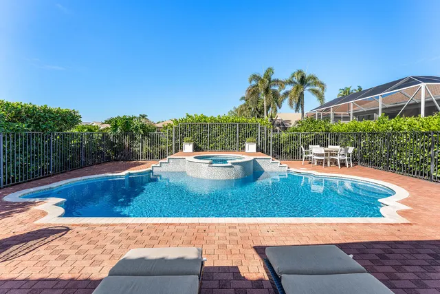 $7,900 | 121 Palm Circle, Lake Worth, FL 33462