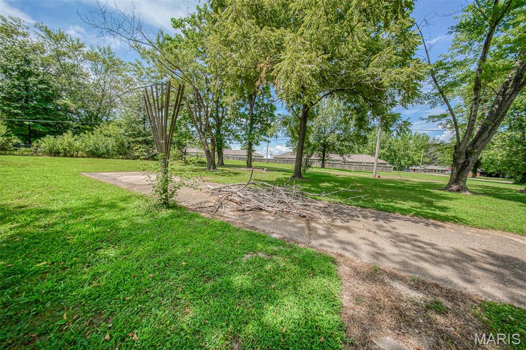 603 West Springfield Street St. James, MO 65559 - Photo 17 of 26