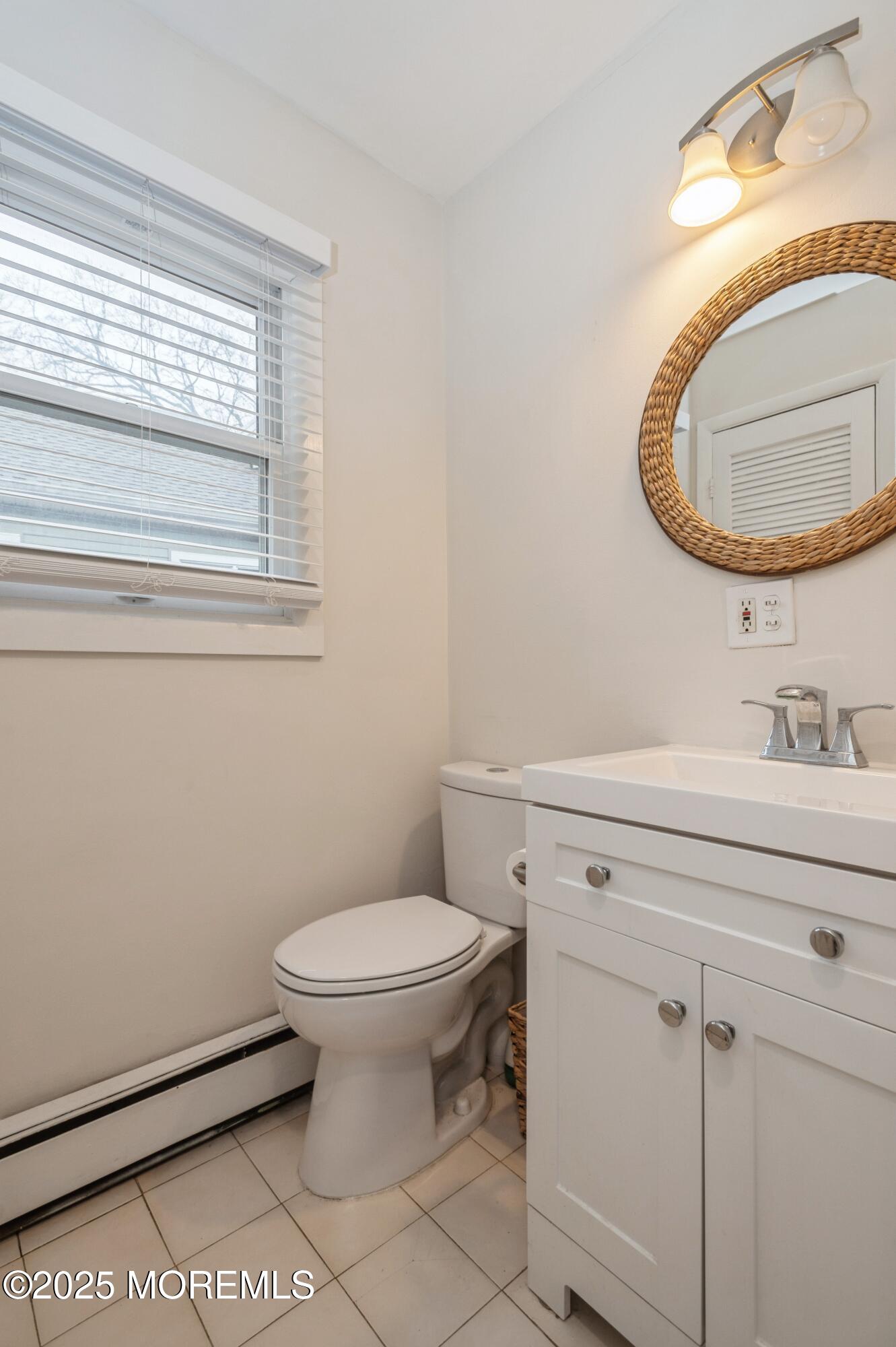 45 Lancaster Road Brick, NJ 08723 - Photo 20 of 25 20_45LancasterRd_8001_Bathroom_HiRes