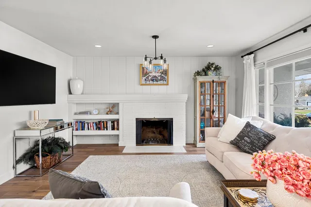 $1,125,000 | 1507 Los Molinos Way, Sacramento, CA 95864