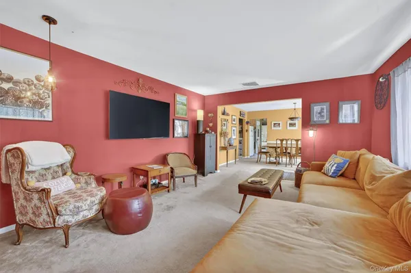 $759,000 | 50 Furnace Brook Drive, Cortlandt Manor, NY 10567