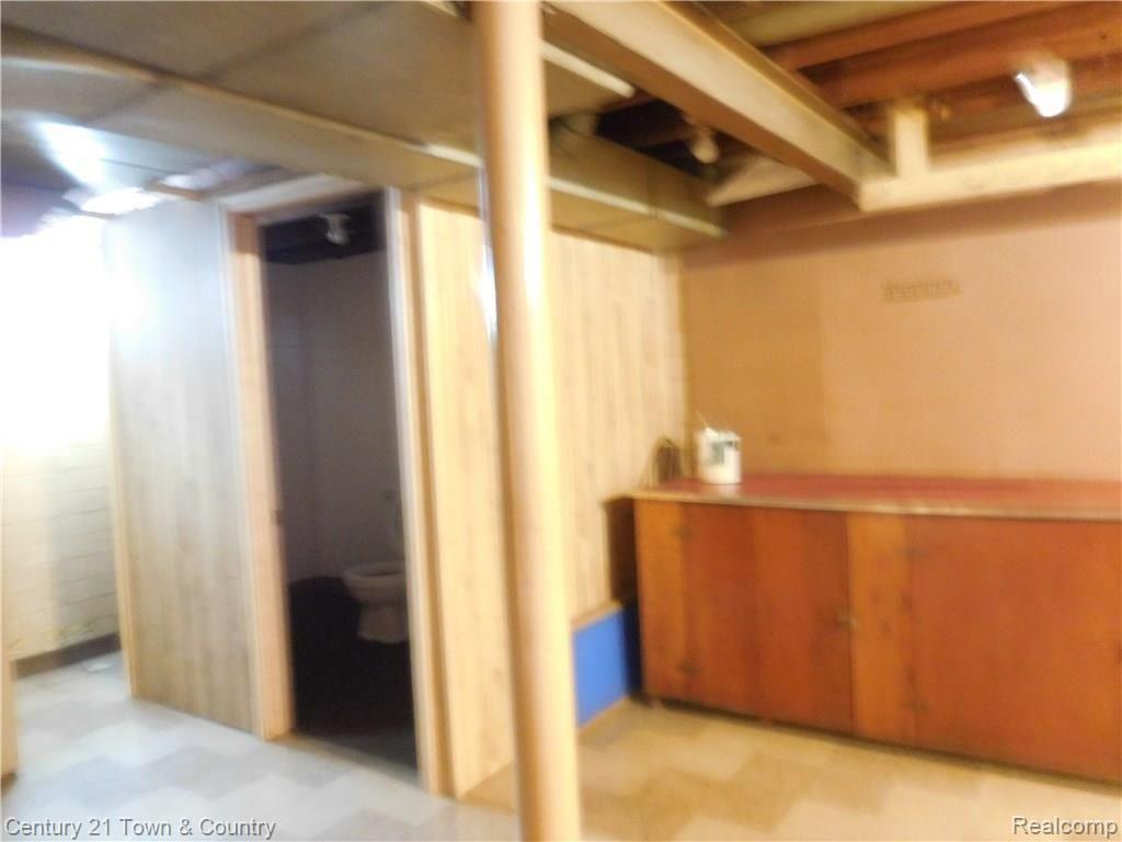 3914 West Thirteen Mile Road Royal Oak, MI 48073 - Photo 21 of 22