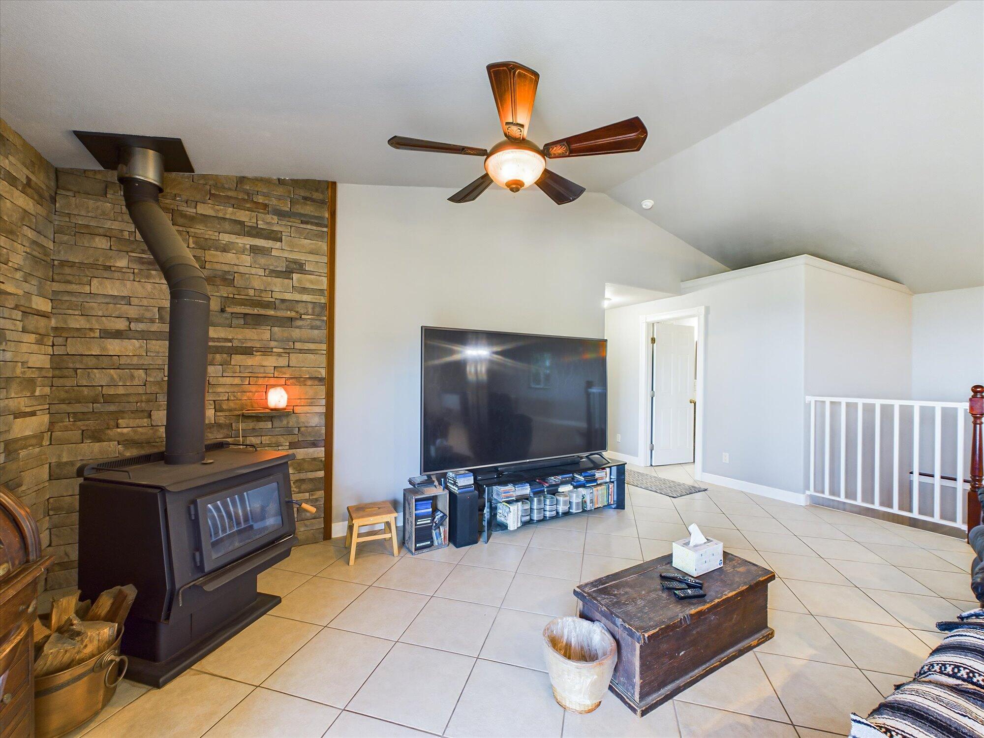 299 Cook Road Shelter Cove, CA 95589 - Photo 25 of 73 25-299 Cook Road Shelter Cove-122