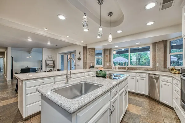 $1,775,000 | 2649 Heritage Avenue, Clovis, CA 93619