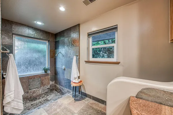 $1,775,000 | 2649 Heritage Avenue, Clovis, CA 93619