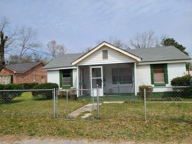 125 Lee Street Denmark, SC 29042 - Photo 1 of 12 Main View