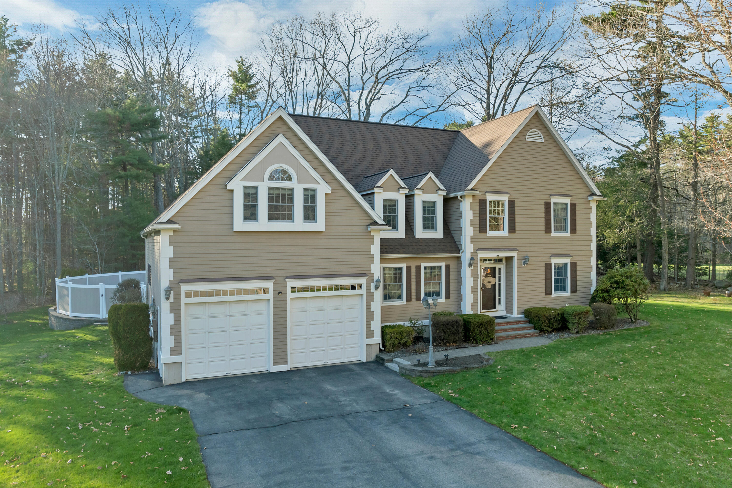 34 Stowecroft Drive Hampton, NH 03842 - Photo 4 of 79 34StowecroftDr-004