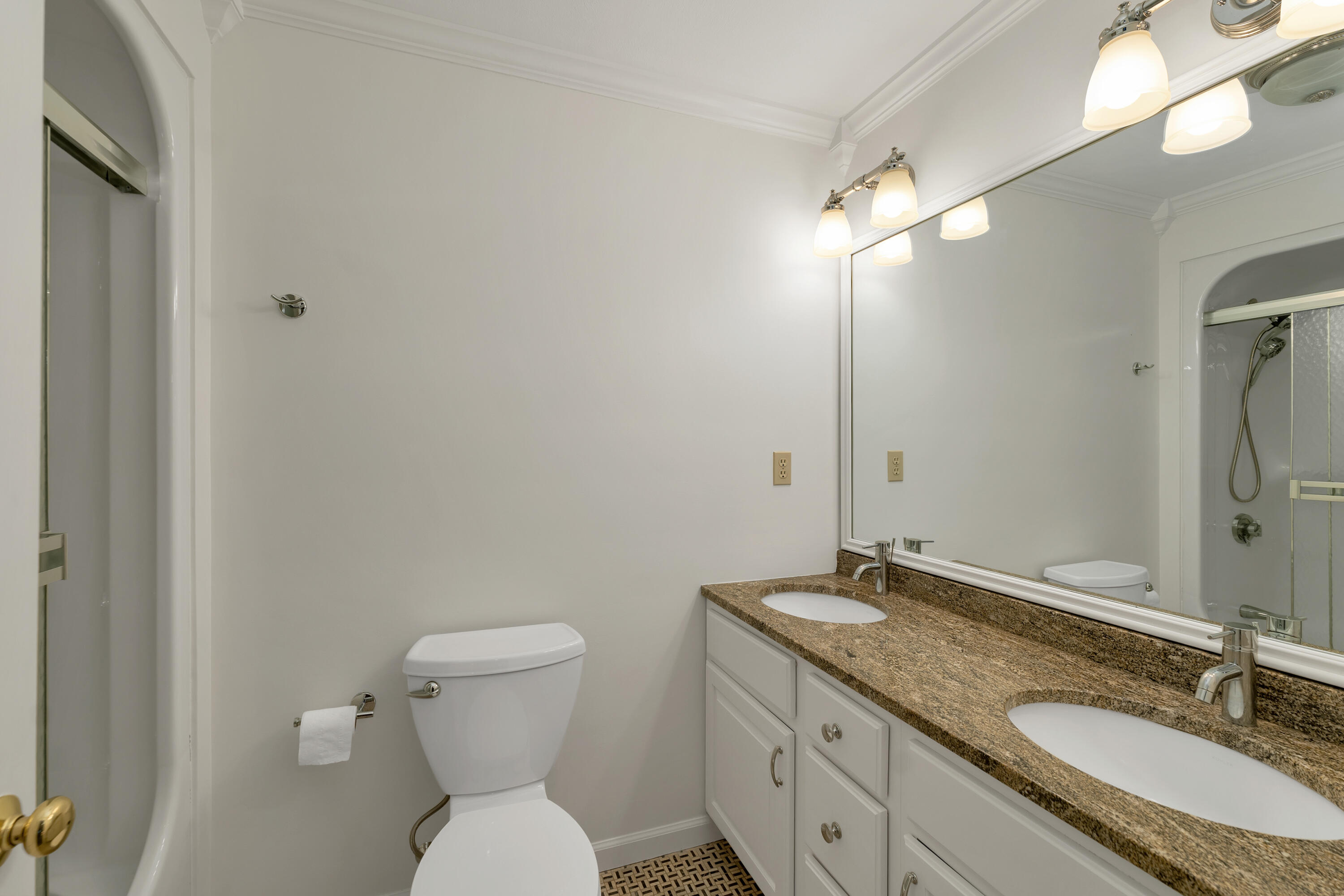 34 Stowecroft Drive Hampton, NH 03842 - Photo 67 of 79 34StowecroftDr-067
