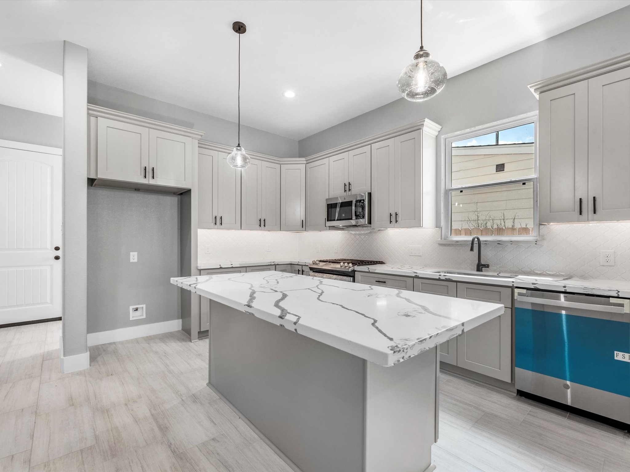 6806 Foster Street Houston, TX 77021 - Photo 7 of 20 Gallery Image 7
