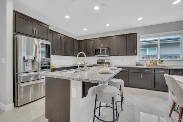 $824,950 | 580 Kingbird Circle, Vacaville, CA 95688