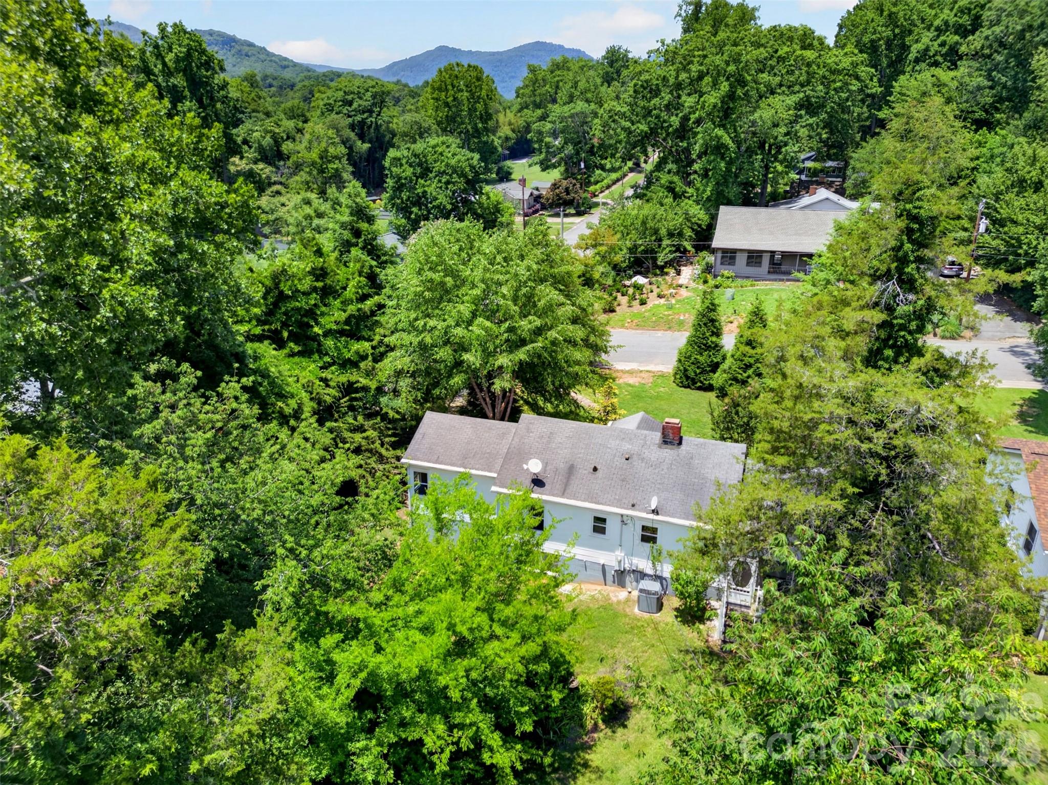 64 2nd Street Tryon, NC 28782 - Photo 31 of 33