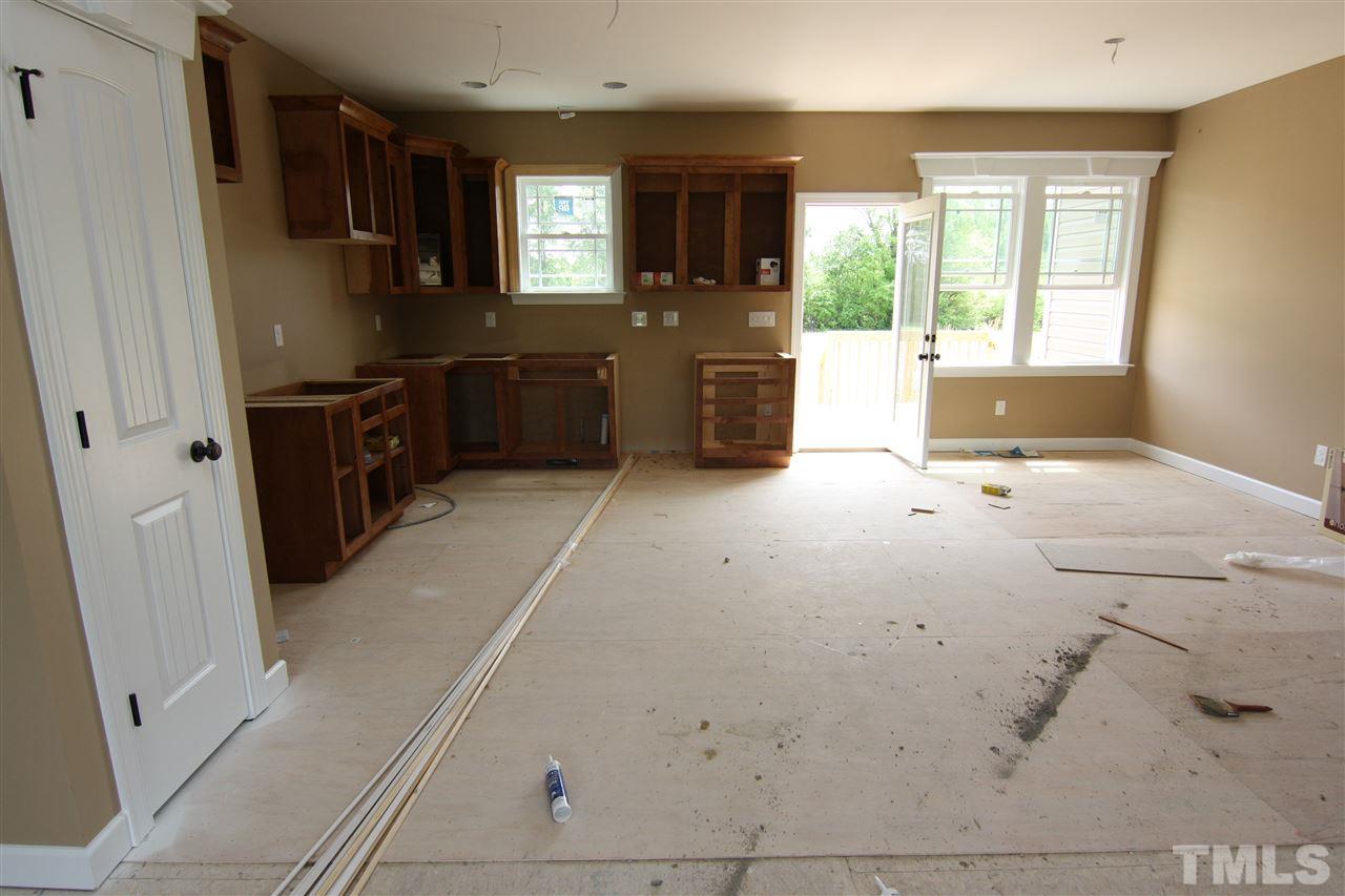569 Shadetree Road Benson, NC 27504 - Photo 9 of 20 Gallery Image 9