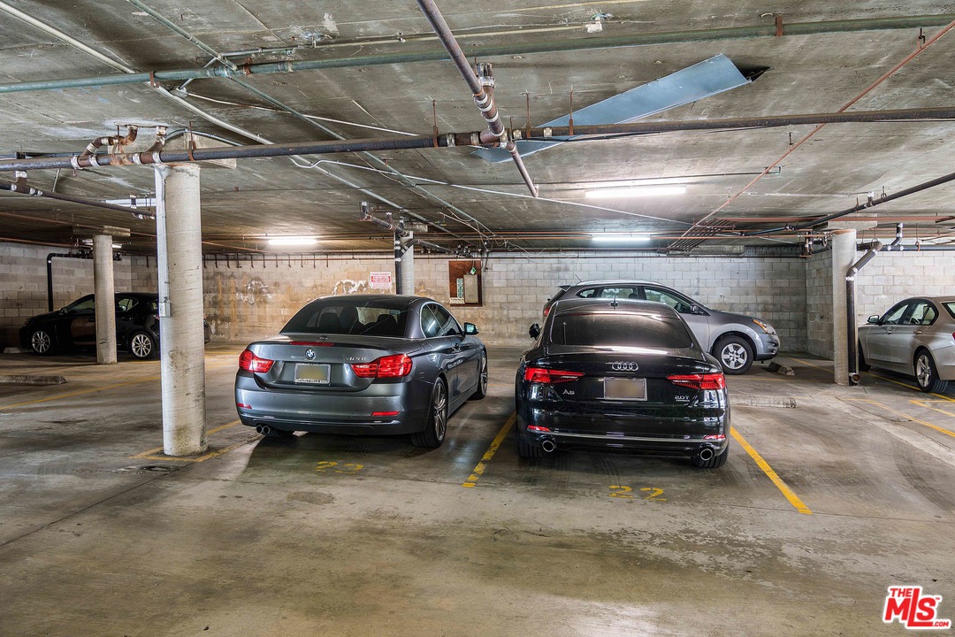 960 North San Vicente Boulevard, Unit 3 West Hollywood, CA 90069 - Photo 28 of 28